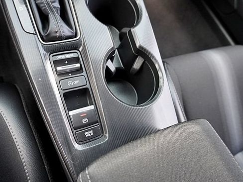 Used 2025 Honda Civic Sport image 30