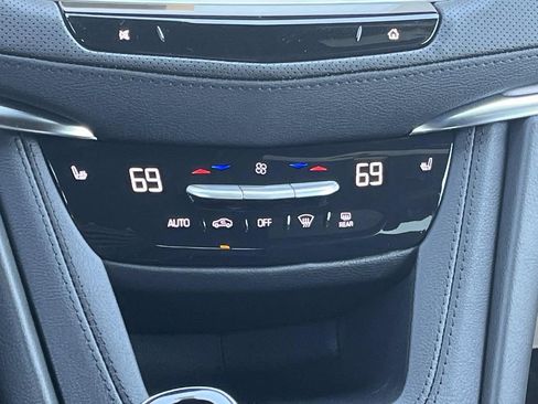 New 2026 Cadillac XT5 Luxury FWD image 17