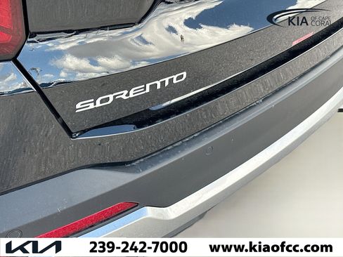 New 2026 Kia Sorento S FWD image 10