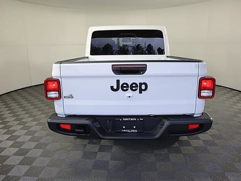 New 2026 Jeep Gladiator Sport AWD/4WD image 5