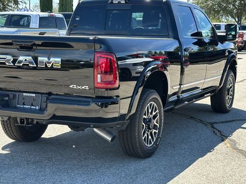 New 2026 RAM 2500 Limited AWD/4WD image 8