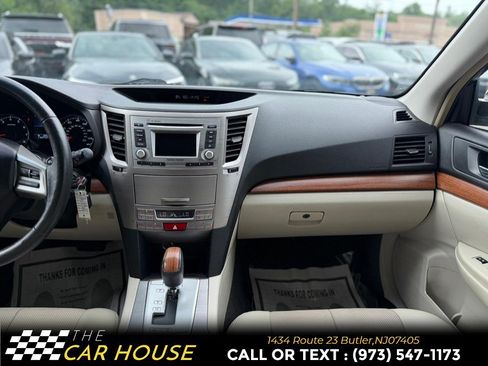 Used 2014 Subaru Outback 2.5i Limited AWD/4WD image 27