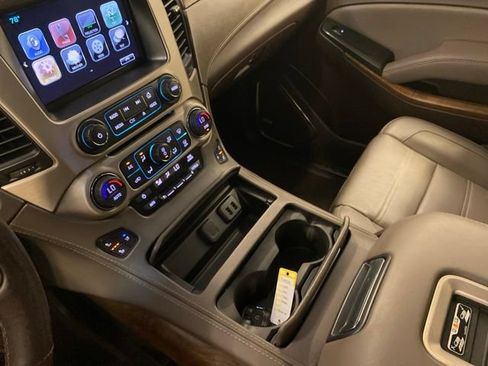 Used 2019 GMC Yukon Denali w/ Open Road Package AWD/4WD image 13