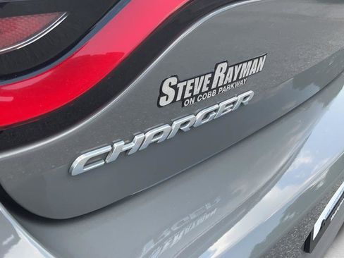 Used 2023 Dodge Charger SXT RWD image 28