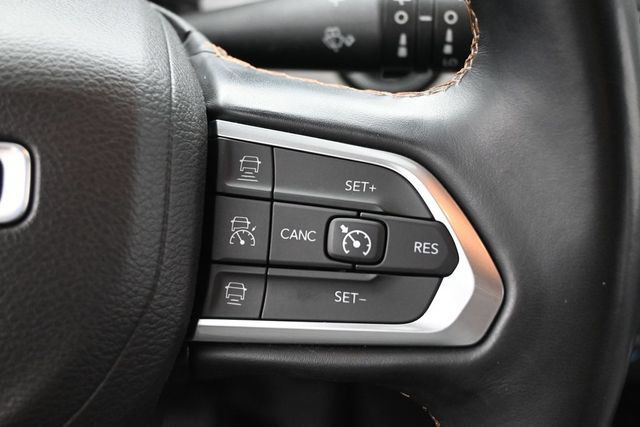 Used 2022 Jeep Compass Limited AWD/4WD image 30