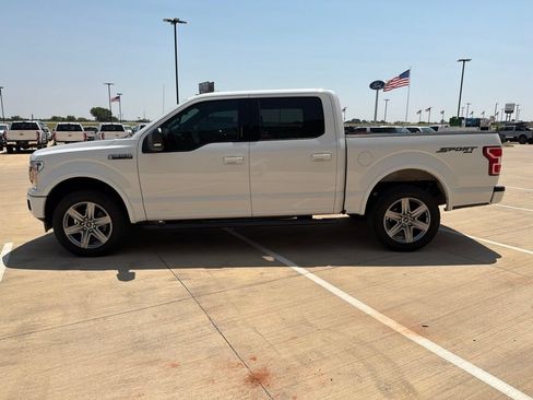 Used 2018 Ford F150 XLT w/ Equipment Group 302A Luxury AWD/4WD image 9