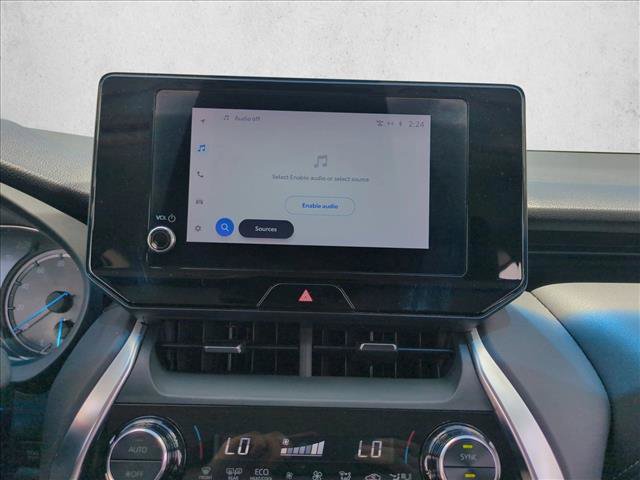 Certified 2023 Toyota Venza LE AWD/4WD image 14