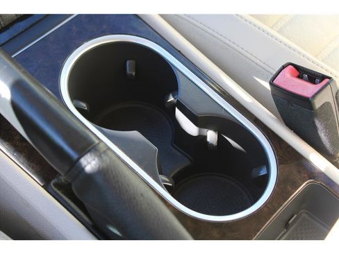 Used 2014 Volkswagen Passat TDI SEL Premium image 27