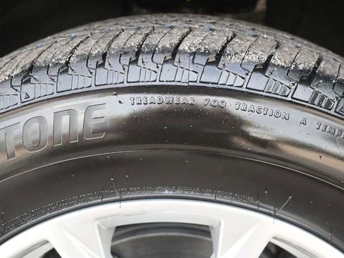 Used 2022 Chevrolet Equinox LT image 27