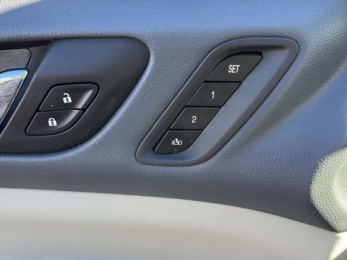 Used 2020 GMC Acadia Denali w/ Trailering Package image 13