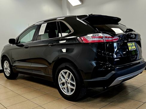 Used 2022 Ford Edge SEL w/ Convenience Package image 5