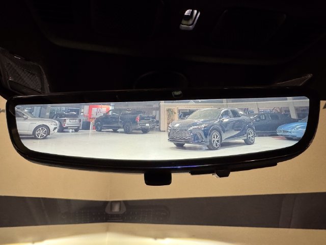 Used 2024 Chevrolet Corvette Stingray Convertible w/ 1LT RWD image 21