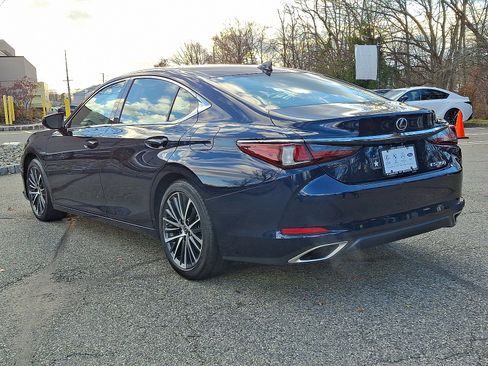 Certified 2023 Lexus ES 350 w/ Premium Package image 4