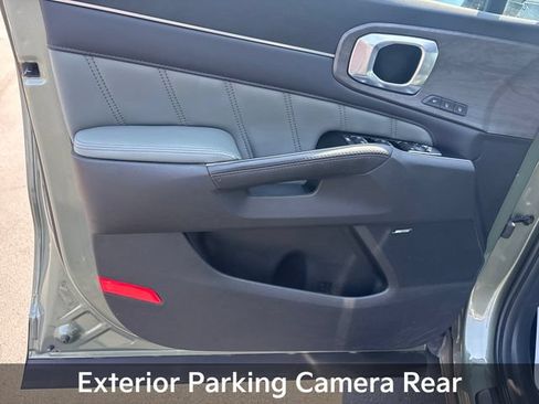 Used 2024 Kia Sorento SX Prestige w/ Sage Leather Package AWD/4WD image 14