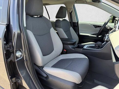 Used 2023 Toyota RAV4 XLE w/ Convenience Package FWD image 13
