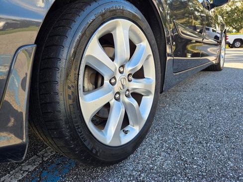 Used 2014 Acura RLX image 8