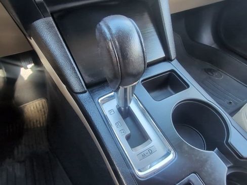 Used 2016 Subaru Outback 2.5i Limited image 24