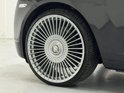 Used 2013 Rolls-Royce Ghost RWD image 48