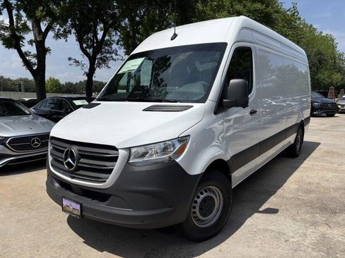 New 2026 Mercedes-Benz Sprinter 2500 image 1