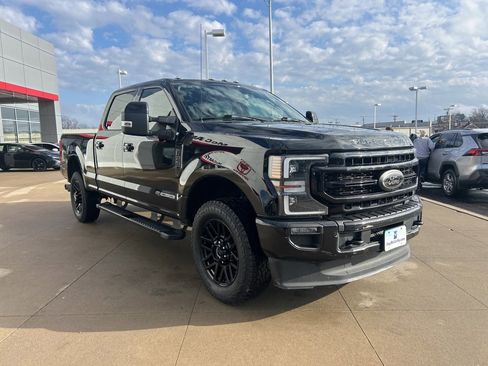 Used 2021 Ford F250 Lariat image 4