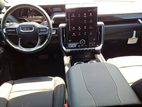 New 2026 GMC Yukon Elevation image 13