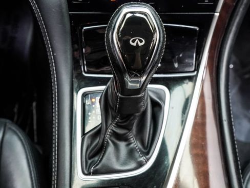 Used 2018 INFINITI Q50 Luxe w/ Essential Package (2.0T Luxe) AWD/4WD image 26