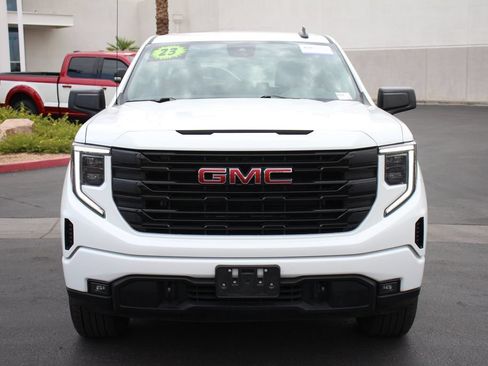 Used 2023 GMC Sierra 1500 Elevation AWD/4WD image 13