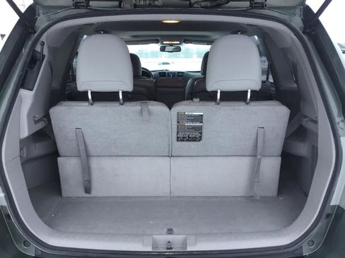 Used 2013 Toyota Highlander Plus image 22