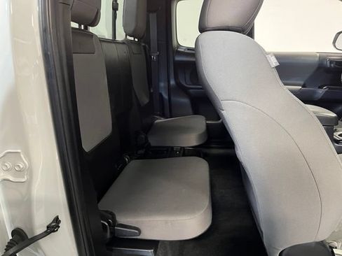 Used 2023 Toyota Tacoma SR AWD/4WD image 14