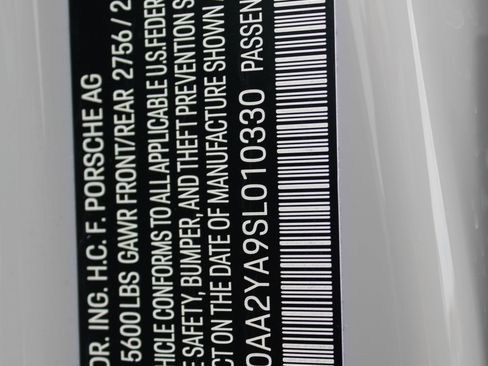 Certified 2025 Porsche Panamera 4 image 29