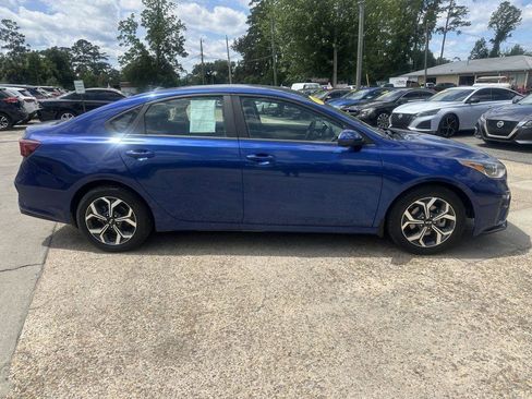 Used 2019 Kia Forte LXS FWD image 4