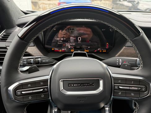 New 2026 GMC Acadia Denali Ultimate w/ LPO, Rugged Package AWD/4WD image 28