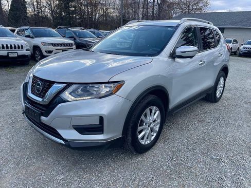 Used 2018 Nissan Rogue SV w/ Premium Package AWD/4WD image 1