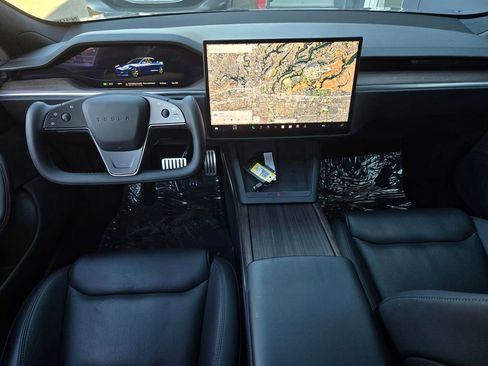 Used 2023 Tesla Model S image 15