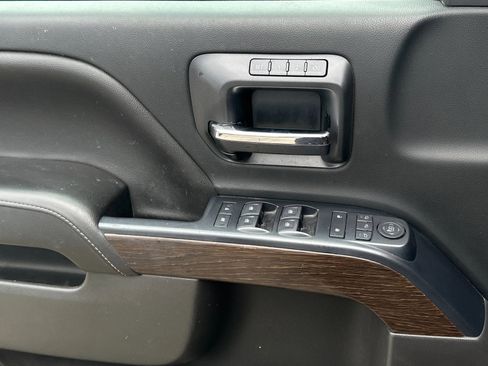 Used 2018 GMC Sierra 1500 Denali w/ Denali Ultimate Package image 10