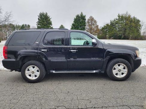 Used 2007 Chevrolet Tahoe LT w/ LT Preferred Equipment Group image 5