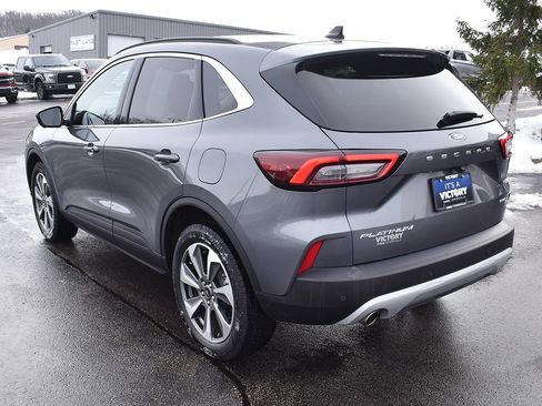 Used 2023 Ford Escape Platinum image 3