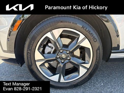 Used 2026 Hyundai Palisade Limited FWD image 9