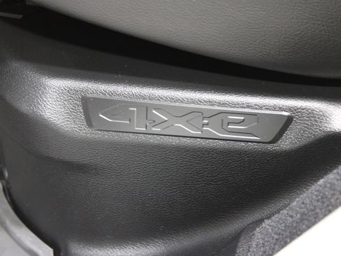 Used 2023 Jeep Wrangler Sahara w/ Safety Group image 29