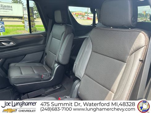 Certified 2024 Chevrolet Tahoe High Country AWD/4WD image 12