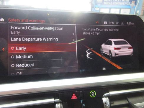 Used 2021 BMW 330i xDrive Sedan w/ Convenience Package image 28