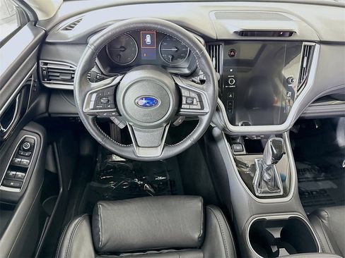 Used 2020 Subaru Outback Limited w/ Popular Package #2 image 3