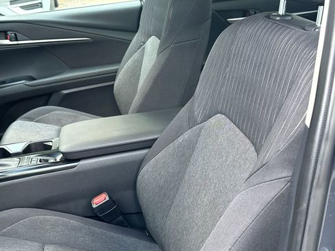 Used 2025 Toyota Camry LE FWD image 20