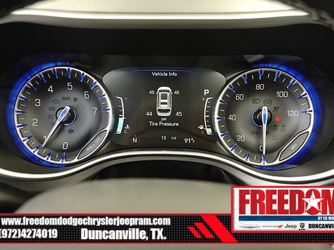 New 2027 Chrysler Pacifica Select FWD image 19
