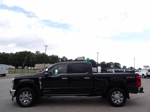 Used 2025 Ford F350 King Ranch w/ Chrome Package AWD/4WD image 69