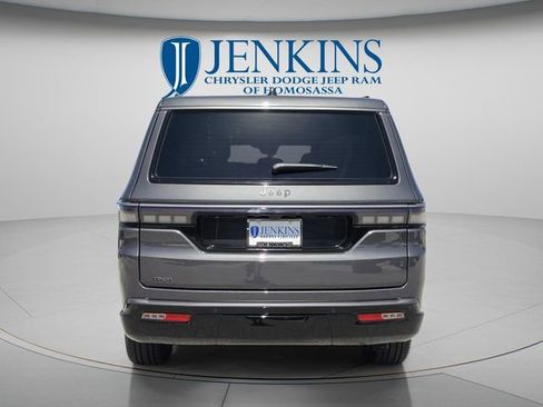 New 2026 Jeep Grand Wagoneer L Limited AWD/4WD image 6