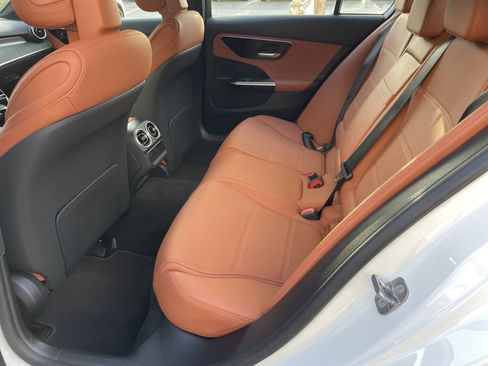 Certified 2025 Mercedes-Benz C 300 Sedan image 39