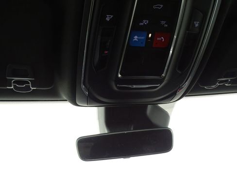 New 2025 Jeep Grand Cherokee Laredo image 23