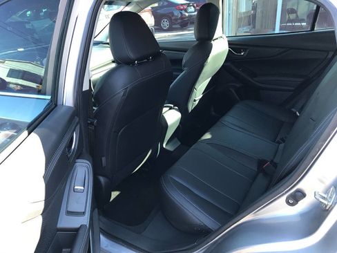 Used 2019 Subaru Impreza 2.0i Limited image 9