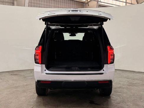 Used 2023 Chevrolet Suburban LT w/ Max Trailering Package AWD/4WD image 12